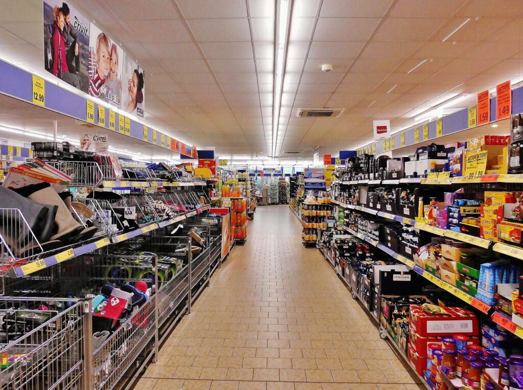 supermarket, shelves, shopping-507295.jpg